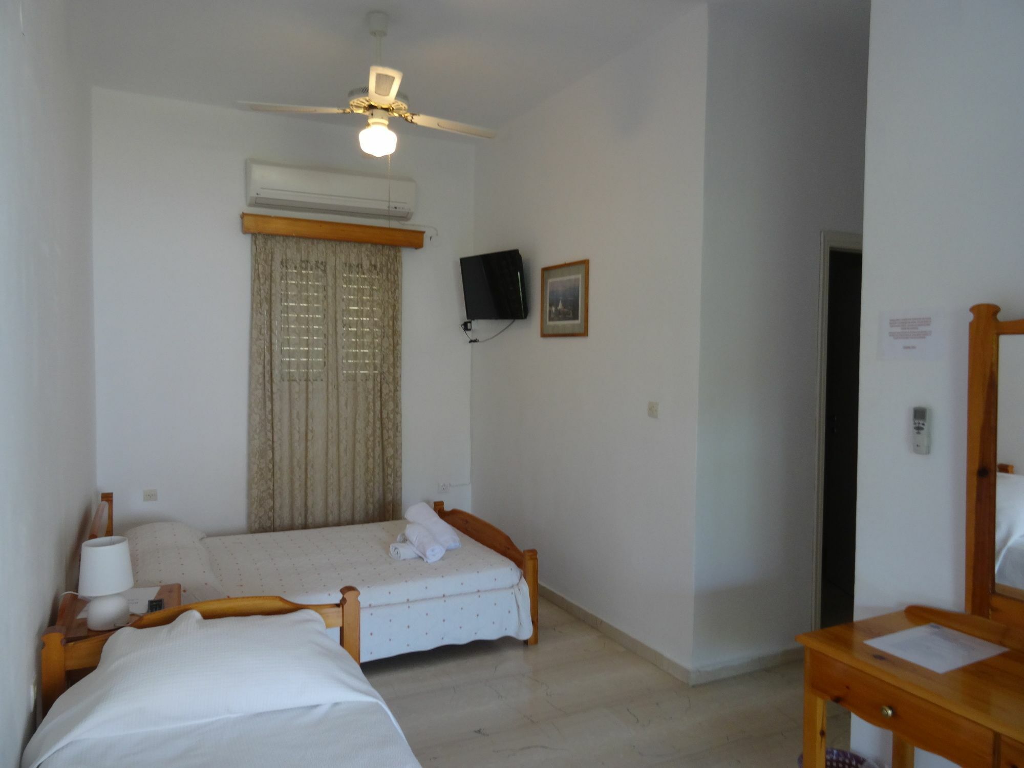 Aparthotel Bella Sant Perissa  Exterior foto